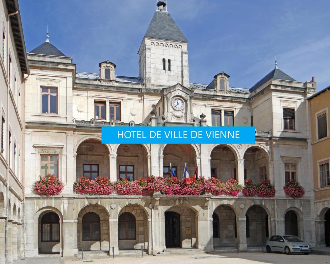 Appartement Netflix Centre De Vienne Pres De Lyon Exterior foto